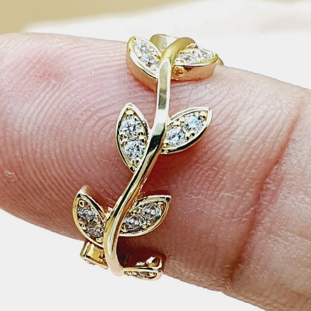 ✨Beautiful Leaf Fashion Simple Daily Ring for Women, MARR9242